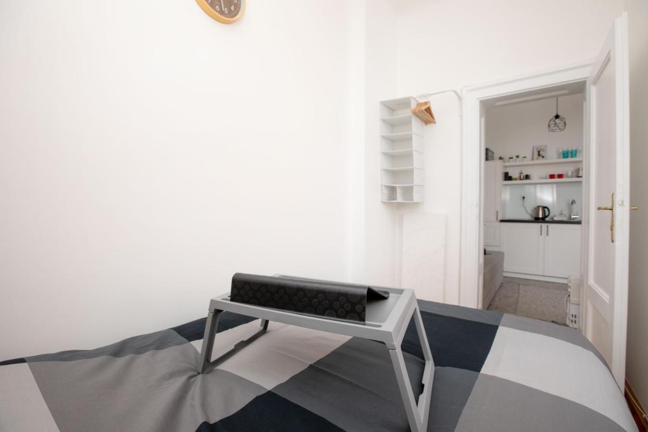 You Will Love It, In Vracar Belgrade Exterior photo